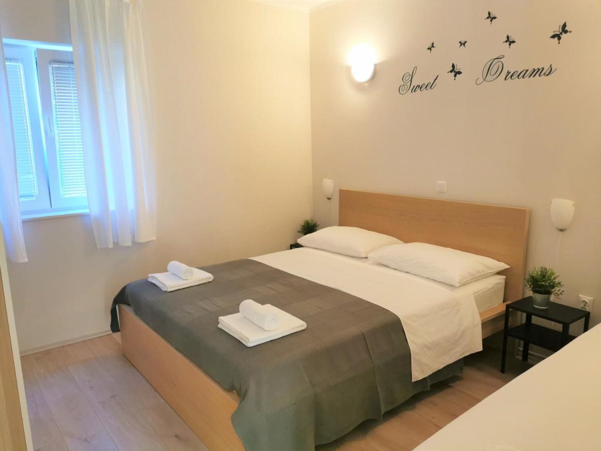Lenka Apartments I Novalja Εξωτερικό φωτογραφία
