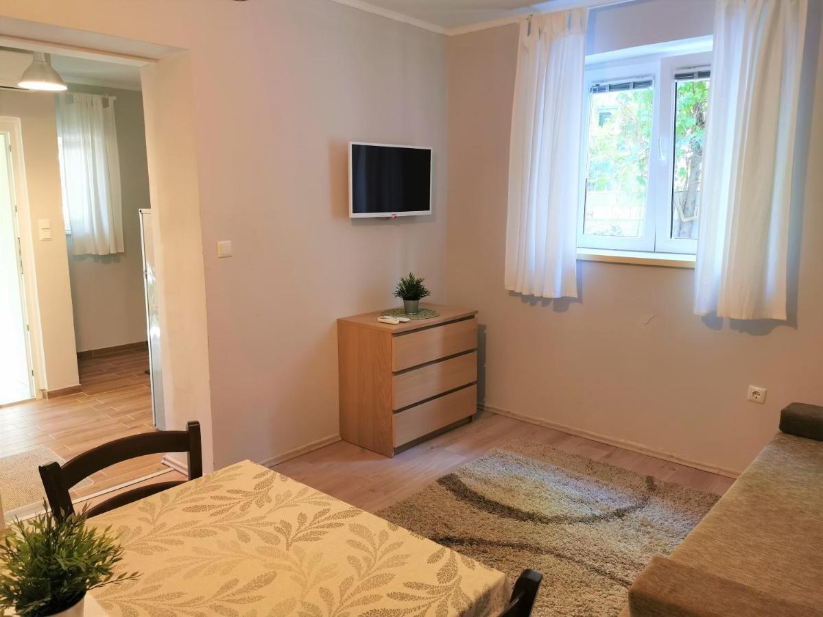 Lenka Apartments I Novalja Εξωτερικό φωτογραφία