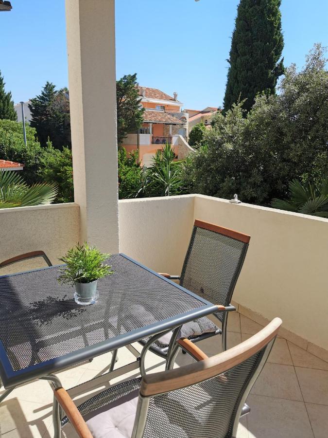 Lenka Apartments I Novalja Εξωτερικό φωτογραφία