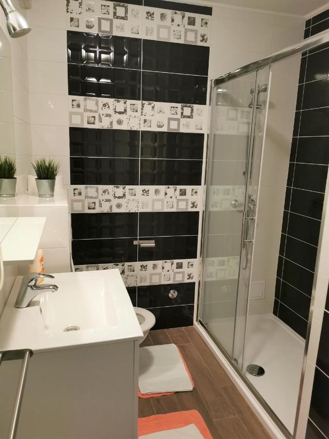 Lenka Apartments I Novalja Εξωτερικό φωτογραφία