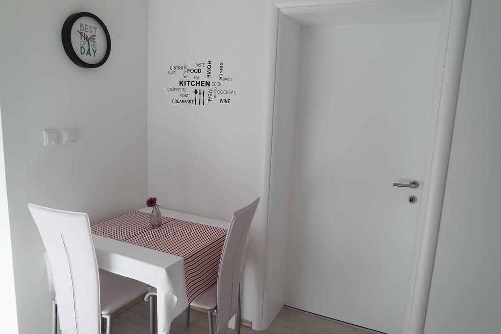Lenka Apartments I Novalja Εξωτερικό φωτογραφία