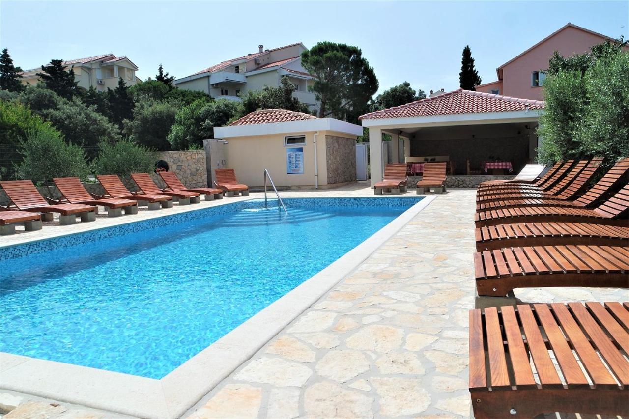 Lenka Apartments I Novalja Εξωτερικό φωτογραφία