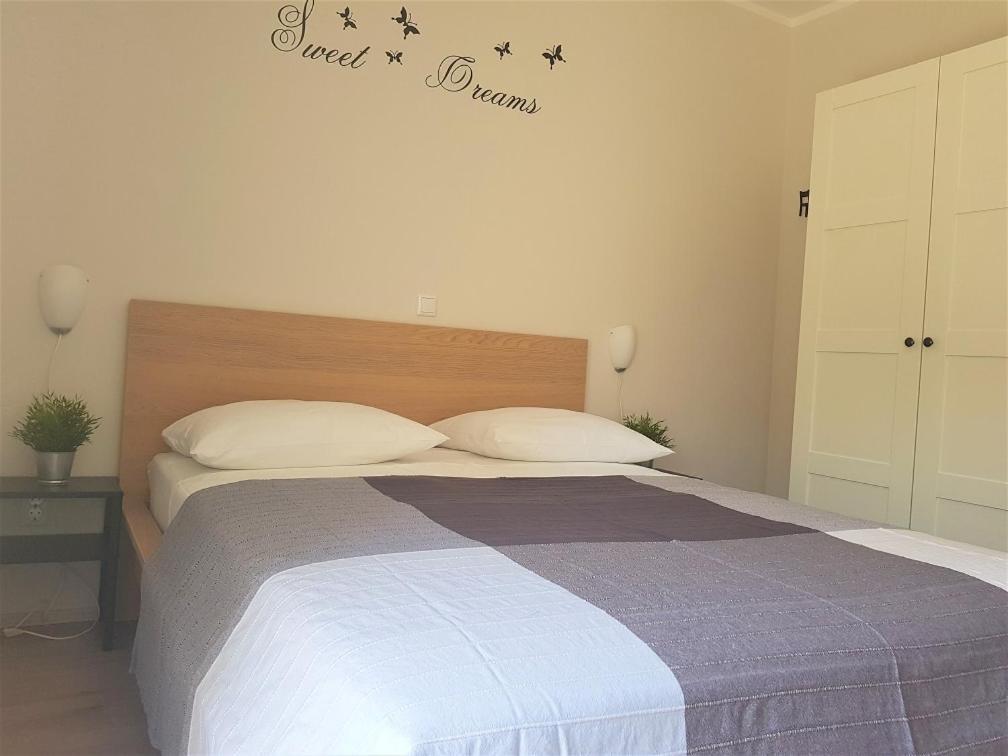 Lenka Apartments I Novalja Εξωτερικό φωτογραφία